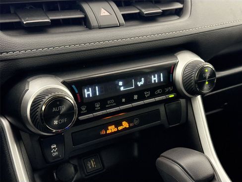 Certified 2025 Toyota RAV4 XLE image 24