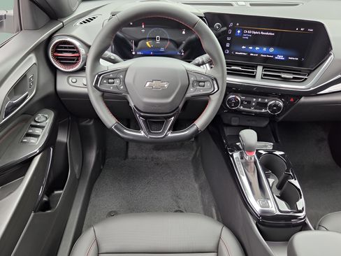 New 2026 Chevrolet Trax RS w/ Driver Confidence Package FWD image 11