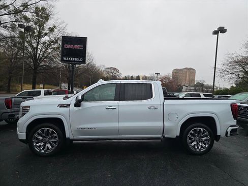 New 2026 GMC Sierra 1500 Denali w/ Denali Reserve Package image 18
