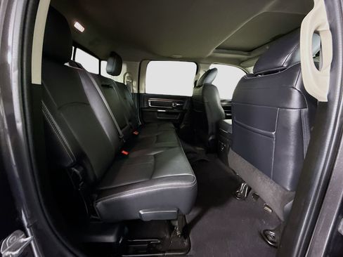 Used 2018 RAM 2500 Laramie w/ Convenience Group AWD/4WD image 26