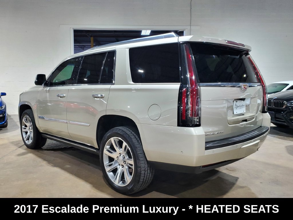 Used 2017 Cadillac Escalade Premium Luxury AWD/4WD image 11