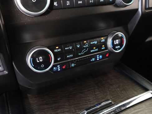 Used 2021 Ford Expedition Max Limited AWD/4WD image 8