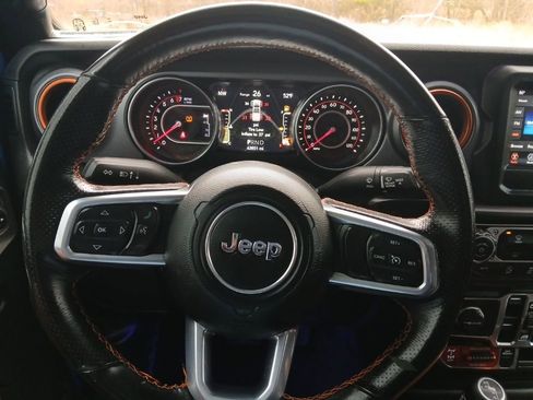 Used 2021 Jeep Gladiator Mojave image 16