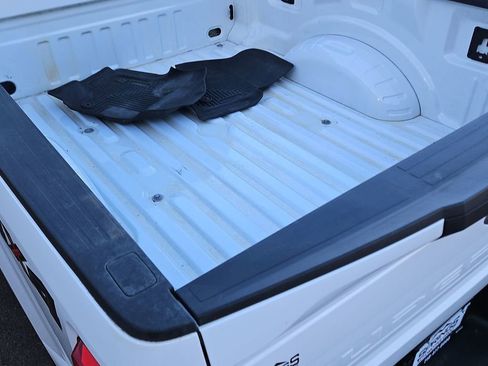 Used 2021 Ford F350 XLT w/ Camper Package image 21