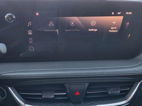 Used 2024 Buick Encore GX Sport Touring image 18