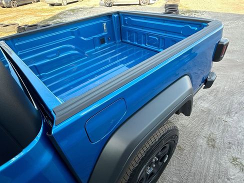 New 2026 Jeep Gladiator Sport image 28