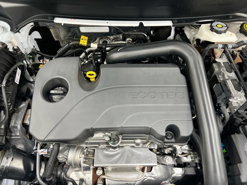 Used 2024 Chevrolet Equinox LT AWD/4WD image 25