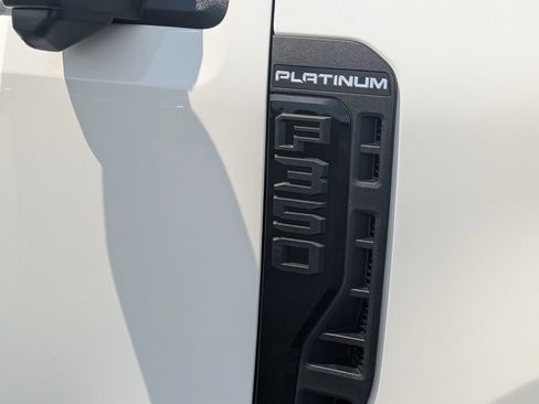 New 2026 Ford F350 Platinum w/ Tremor Off-Road Package AWD/4WD image 19