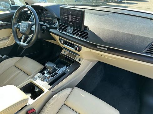 Used 2023 Audi Q5 2.0T Premium Plus w/ Premium Plus Package image 9