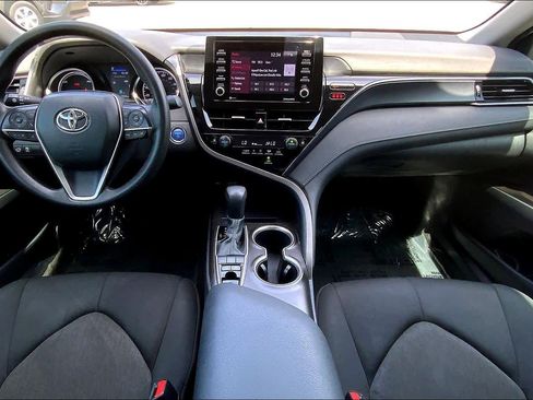 Used 2023 Toyota Camry LE image 15