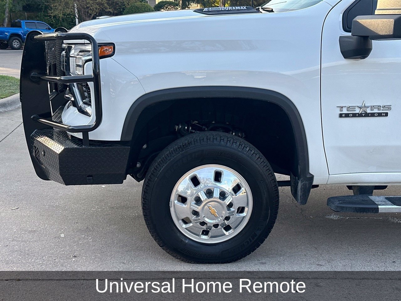 Used 2025 Chevrolet Silverado 3500 LTZ w/ LTZ Texas Edition AWD/4WD image 25