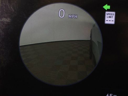 Used 2024 Hyundai Kona Limited image 45