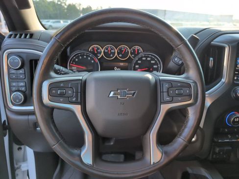 Used 2021 Chevrolet Silverado 1500 RST AWD/4WD image 28