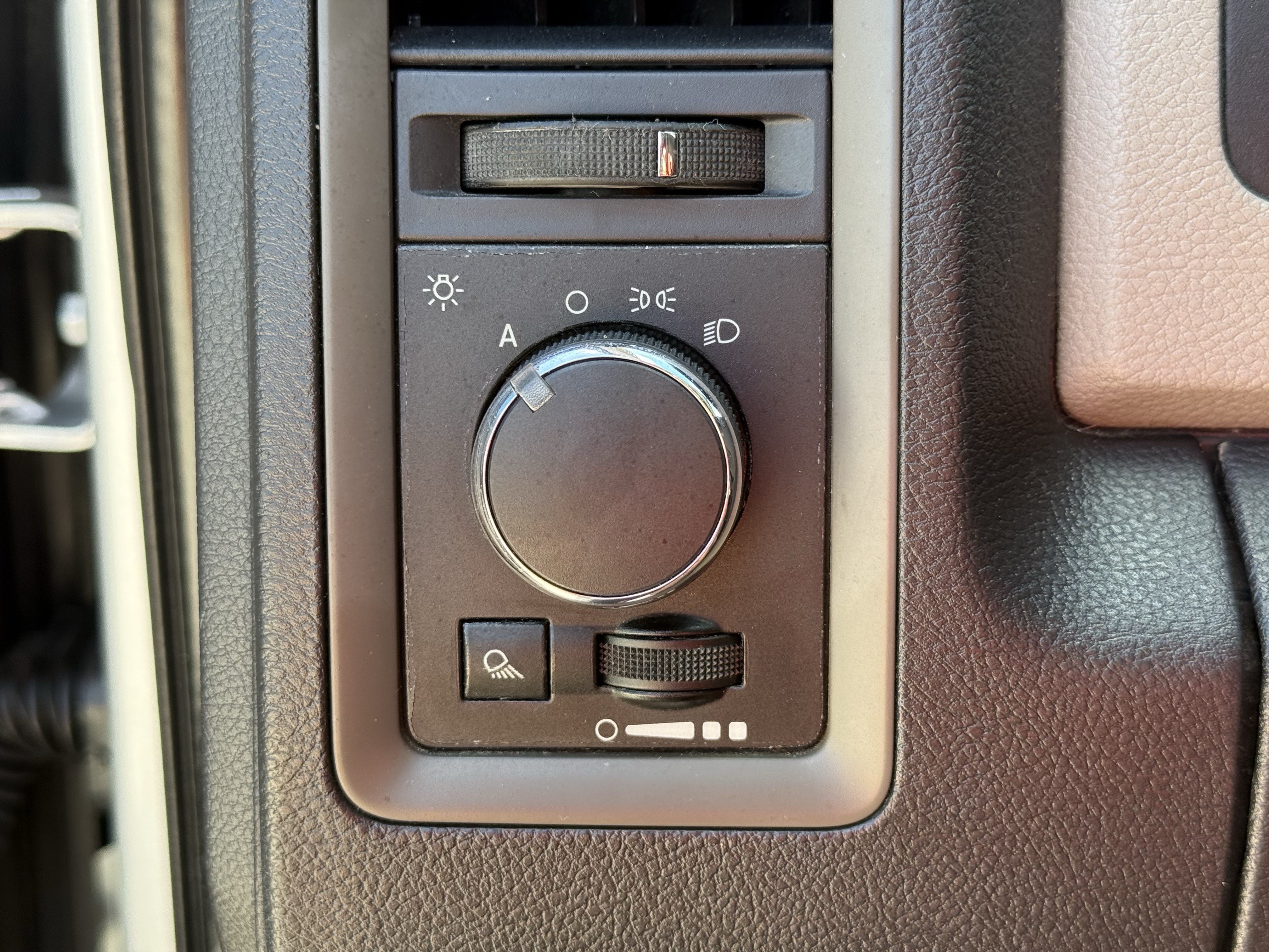 Used 2009 Dodge Ram 1500 Truck ST RWD image 21