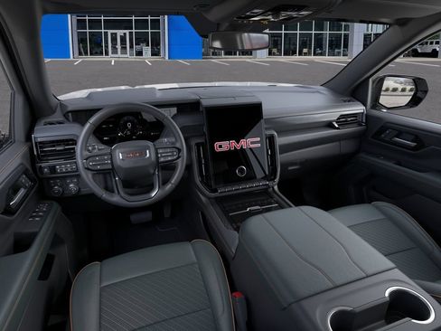 New 2026 GMC Yukon AT4 AWD/4WD image 17