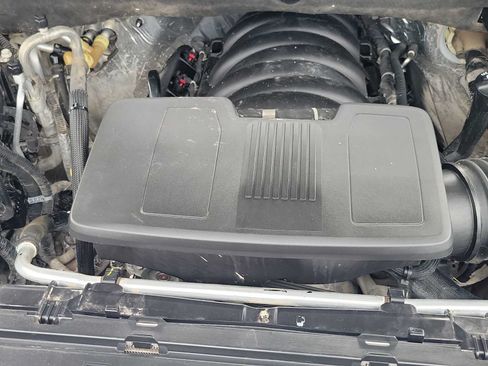 Used 2023 Chevrolet Tahoe LS RWD image 13