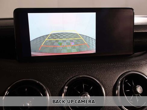 Used 2022 Kia Stinger GT-Line w/ Sun & Sound Package RWD image 7