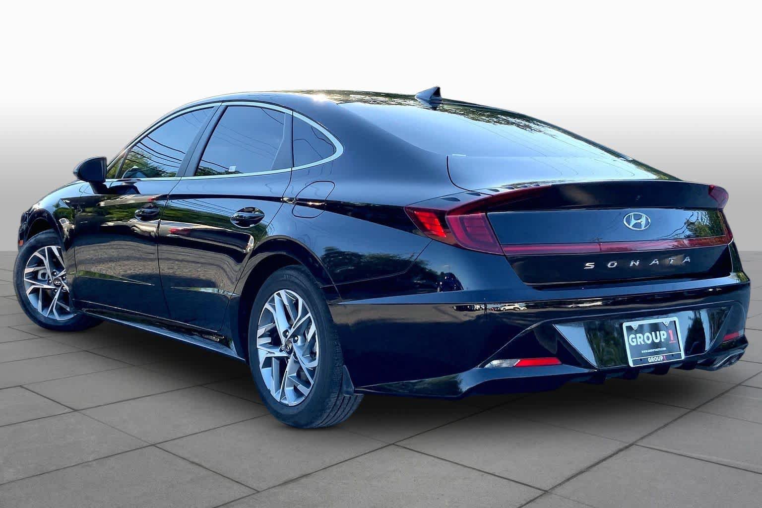 Used 2023 Hyundai Sonata SEL FWD image 12