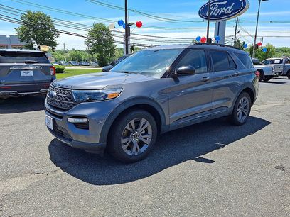 Certified 2023 Ford Explorer XLT w/ Equipment Group 202A