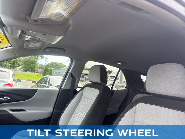 Used 2022 Chevrolet Equinox LS w/ LS Convenience Package AWD/4WD image 22