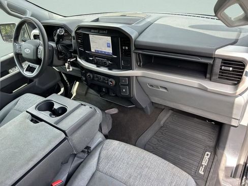 Used 2022 Ford F150 XLT RWD image 14