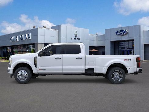 New 2026 Ford F450 Platinum w/ Platinum Plus Package image 3