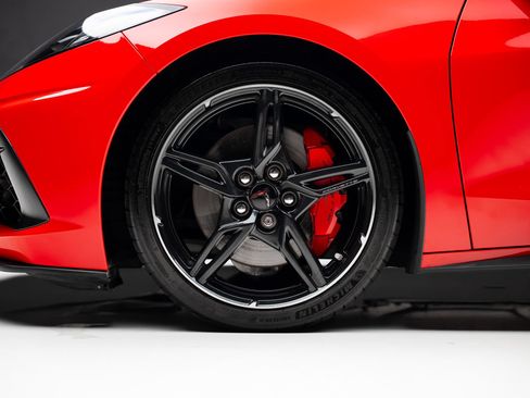 Used 2020 Chevrolet Corvette Stingray Premium Cpe w/ 3LT Preferred Equipment Group RWD image 22