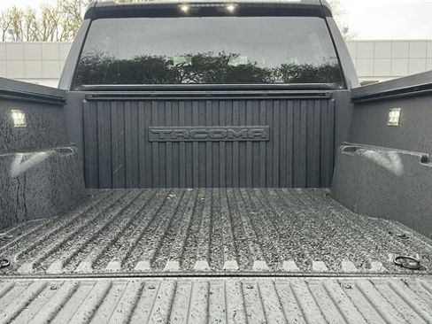 Used 2025 Toyota Tacoma SR5 image 24