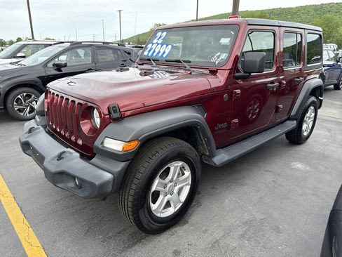 Used 2022 Jeep Wrangler Unlimited Sport AWD/4WD image 4