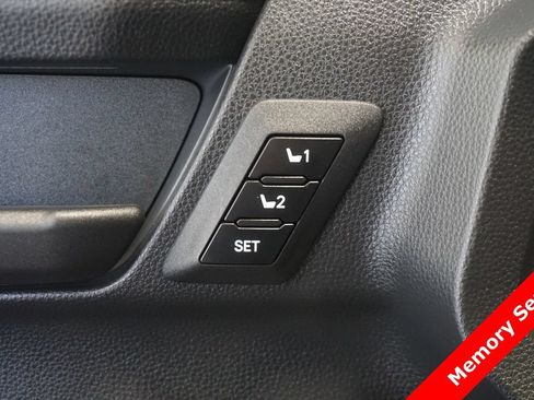 Used 2025 Toyota 4Runner TRD Off-Road Premium AWD/4WD image 7