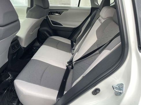 New 2025 Toyota RAV4 XLE image 21