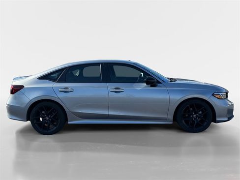 Certified 2025 Honda Civic Sport image 3