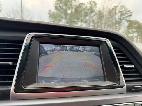 Used 2018 Hyundai Sonata Sport image 18