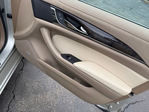 Used 2014 Cadillac CTS Performance image 22