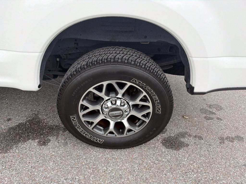 Used 2020 Ford F250 Lariat w/ Lariat Value Package AWD/4WD image 9