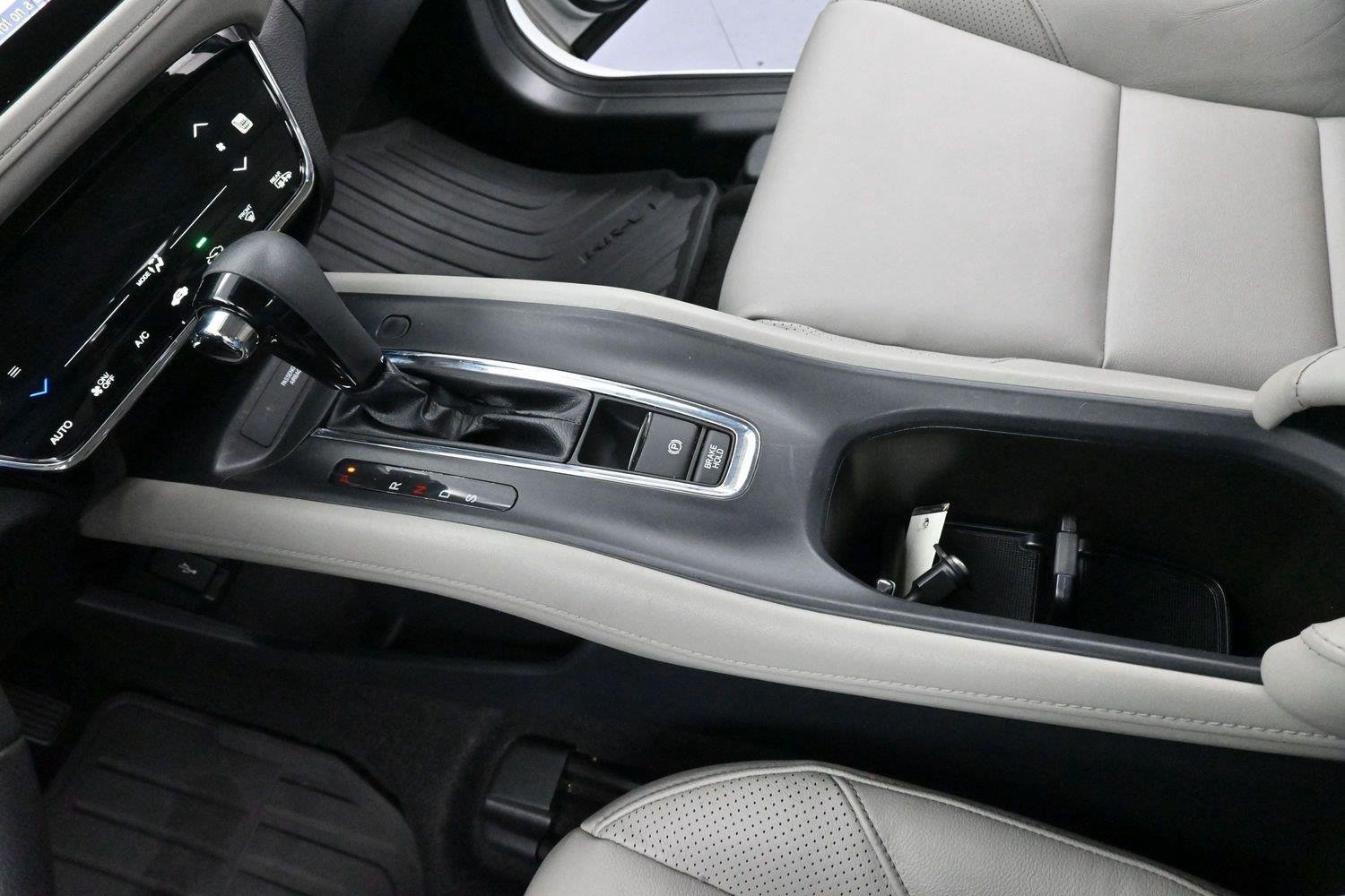 Used 2018 Honda HR-V EX-L image 24