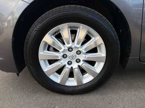 Used 2016 Toyota Sienna LE AWD/4WD image 33