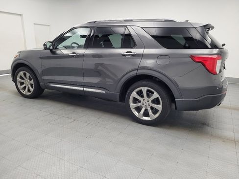 Used 2020 Ford Explorer Platinum w/ Premium Technology Package AWD/4WD image 3