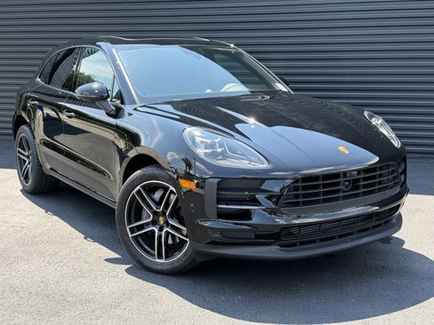 Used 2021 Porsche Macan AWD/4WD image 7