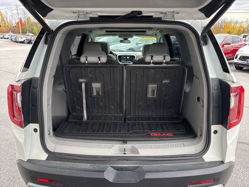 Certified 2021 GMC Acadia SLT w/ LPO, Floor Liner Package image 32