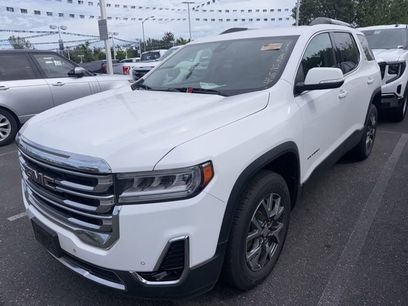 Used 2023 GMC Acadia SLT