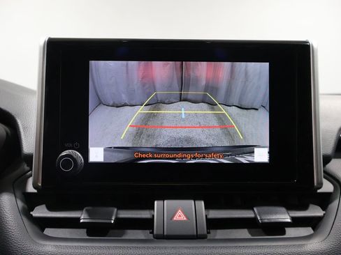 Used 2024 Toyota RAV4 XLE image 28