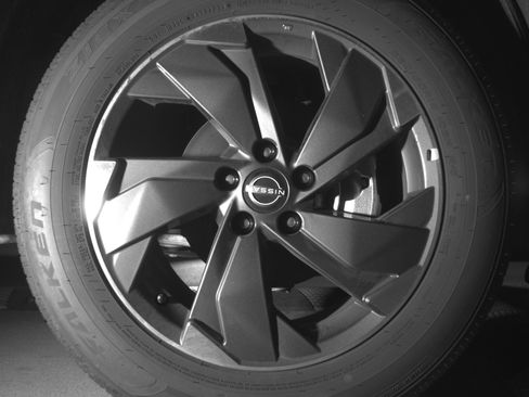 Used 2025 Nissan Rogue SV FWD image 13