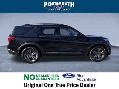 Certified 2022 Ford Explorer XLT w/ Equipment Group 202A image 6