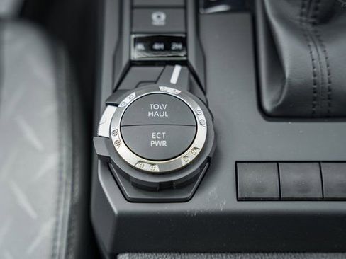 New 2026 Toyota Tacoma SR5 image 20