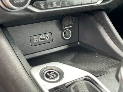 Certified 2023 Nissan Sentra SV w/ All-Weather Package FWD image 22