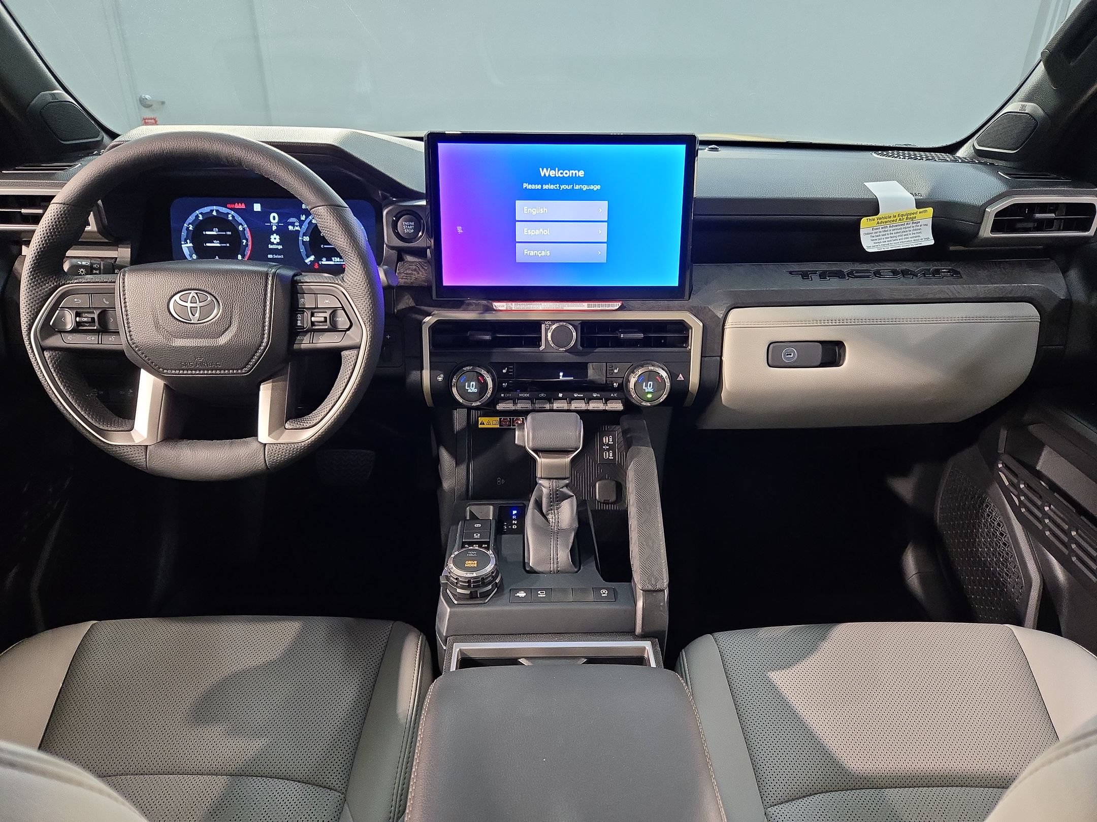 Certified 2026 Toyota Tacoma Limited AWD/4WD image 10
