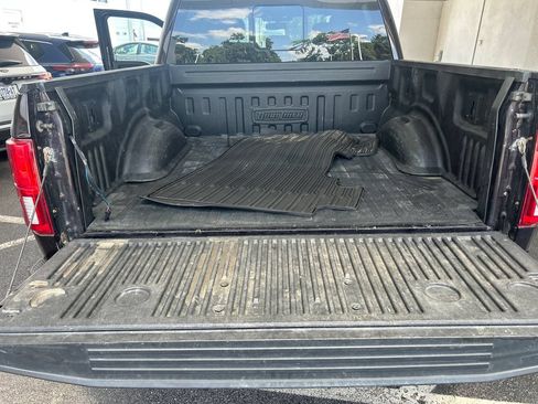 Used 2019 Ford F150 Lariat w/ Equipment Group 502A Luxury AWD/4WD image 27