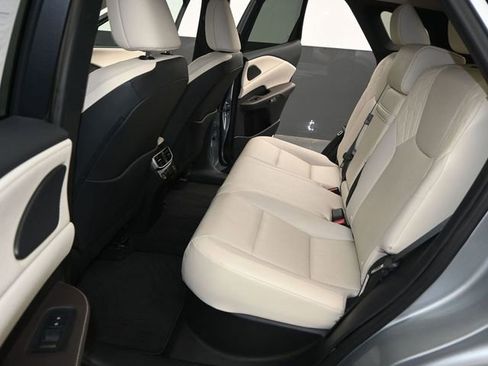 Used 2024 Lexus RX 350 FWD w/ Technology Package image 15