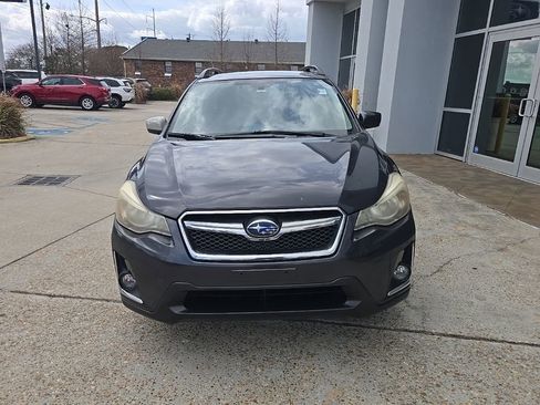 Used 2016 Subaru Crosstrek 2.0i Premium AWD/4WD image 4